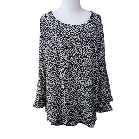 NEW JESSICA LONDON Blouse Tunic Top 18W Bell Sleeves Flowy Boho Animal Print‎ - Picture 10 of 11